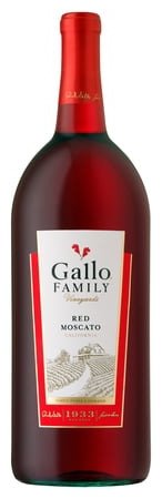 FAMILY VINE RED MOSCATO 1.5L